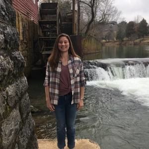 Meet your Posher, Marissa